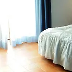 Rina Amalfi