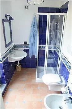 Rina 2* أمالفي